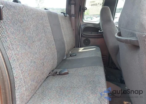 2002 Dodge Ram 2500 St from USA, damaged, VIN 3B7KF23C92M271907